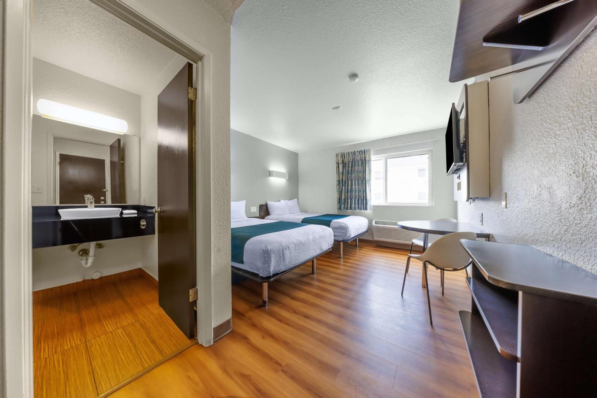 Motel 6-Seattle, Wa - Sea-Tac Airport South シータック エクステリア 写真