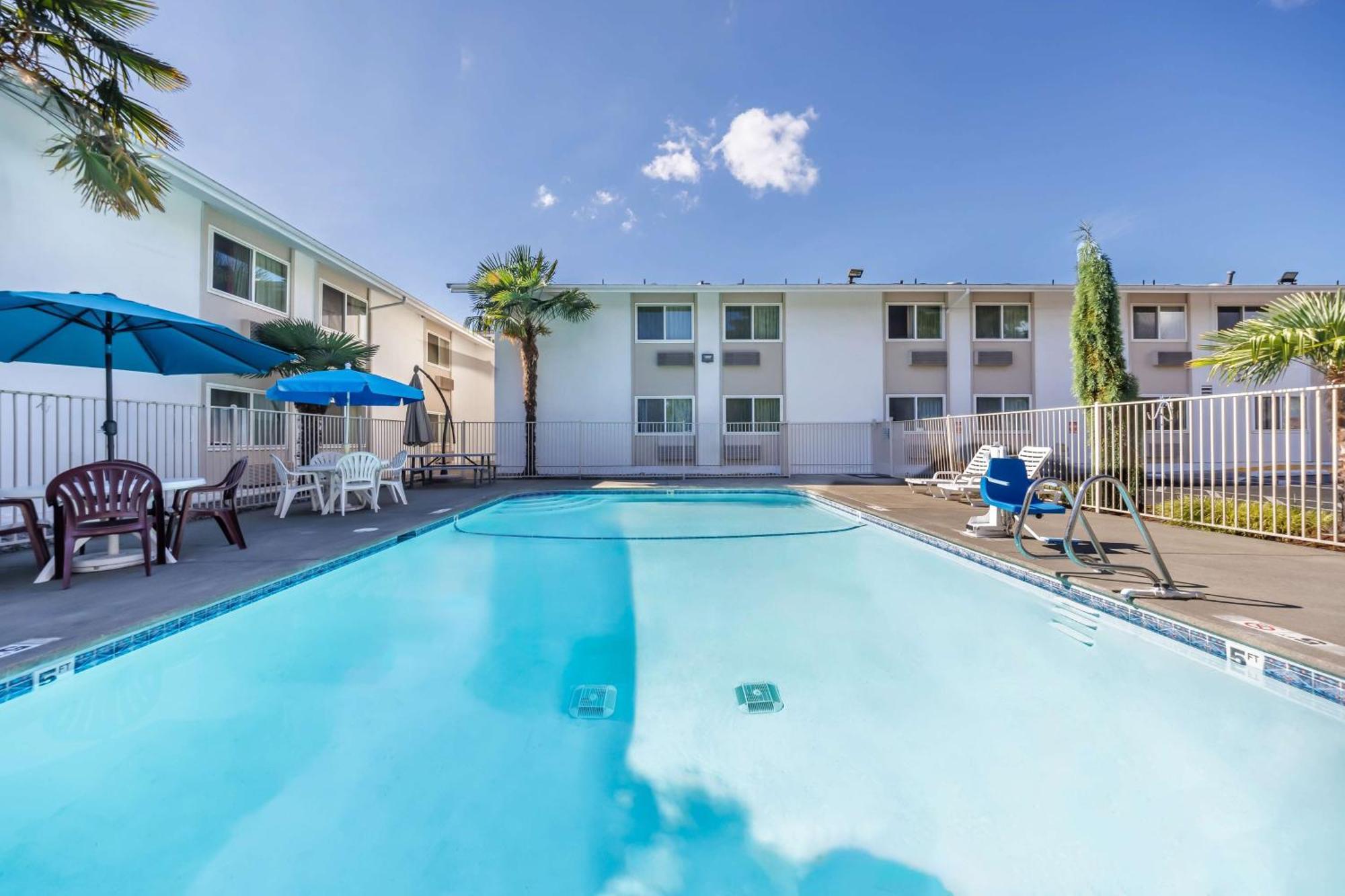 Motel 6-Seattle, Wa - Sea-Tac Airport South シータック エクステリア 写真