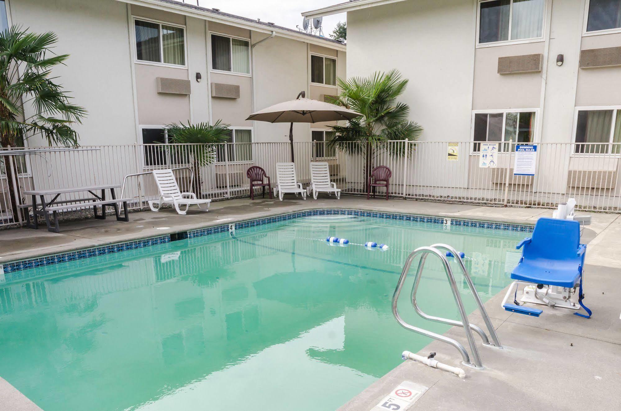 Motel 6-Seattle, Wa - Sea-Tac Airport South シータック エクステリア 写真